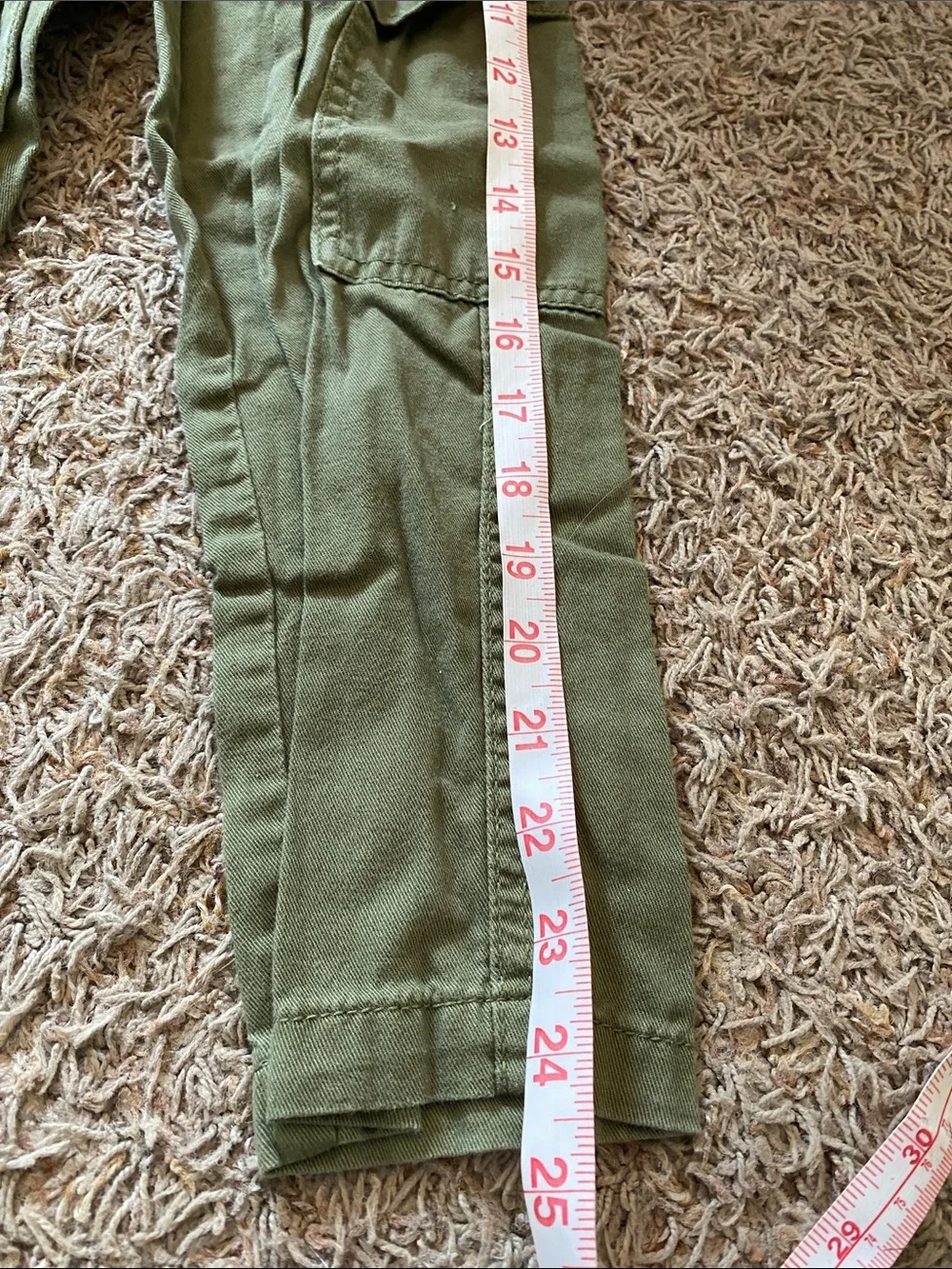 H&M cargo green