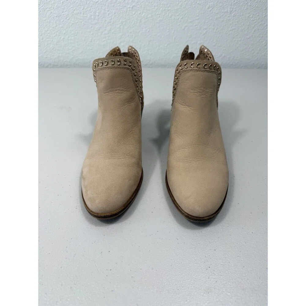 Vince Camuto Prafinta Tan Leather Ankle Booties Women's 7M Western Studded