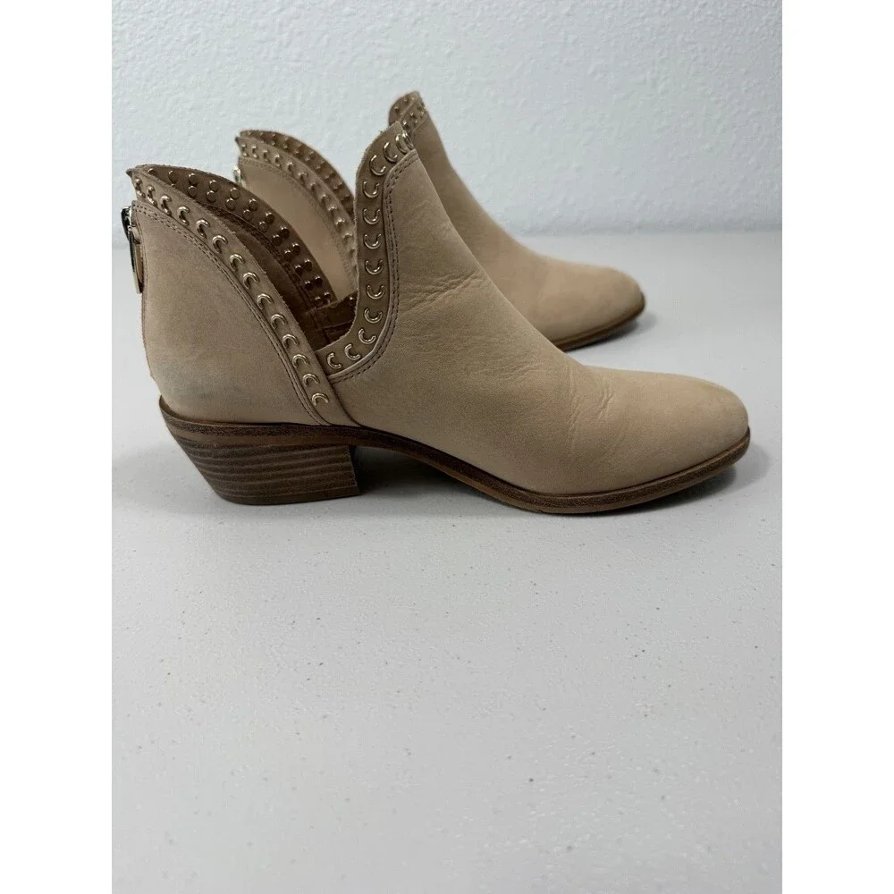Vince Camuto pre owned