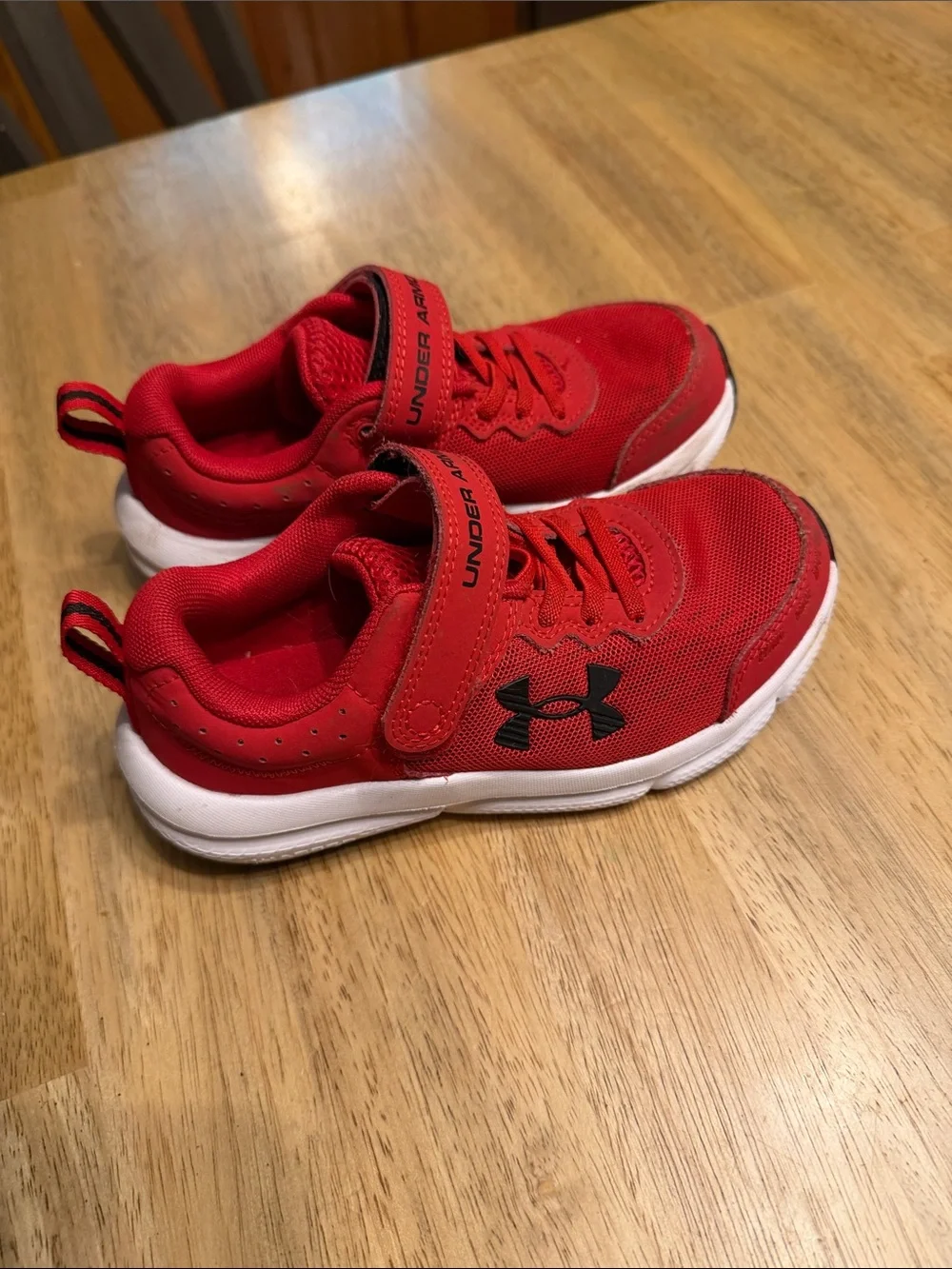 Under Armour bright red