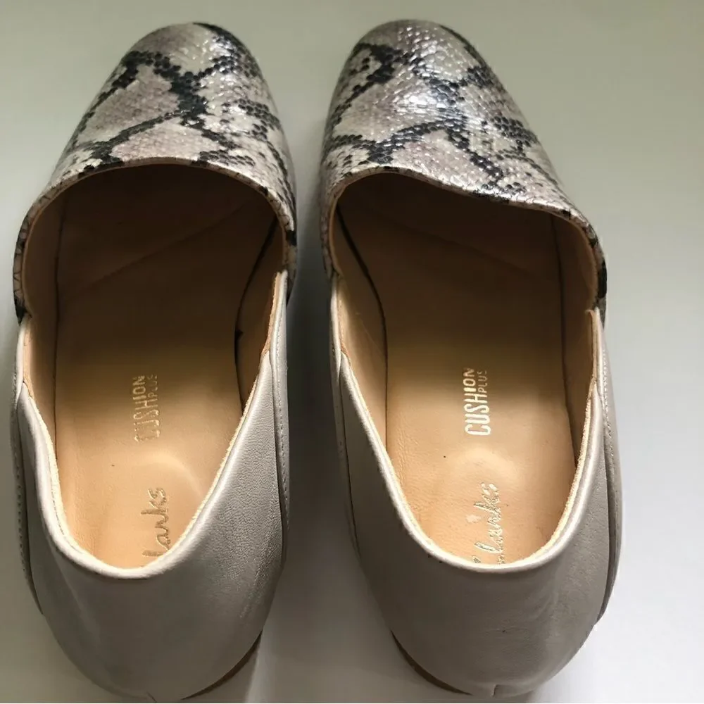 Clarks still soles
