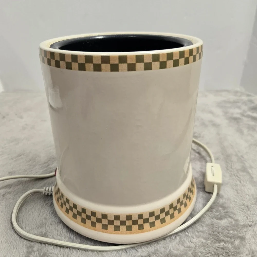 Unbranded electric jar