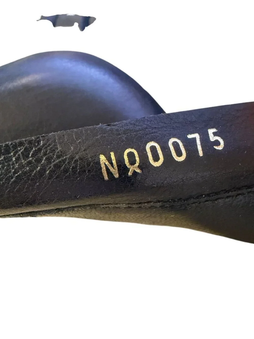 Louis Vuitton pre owned