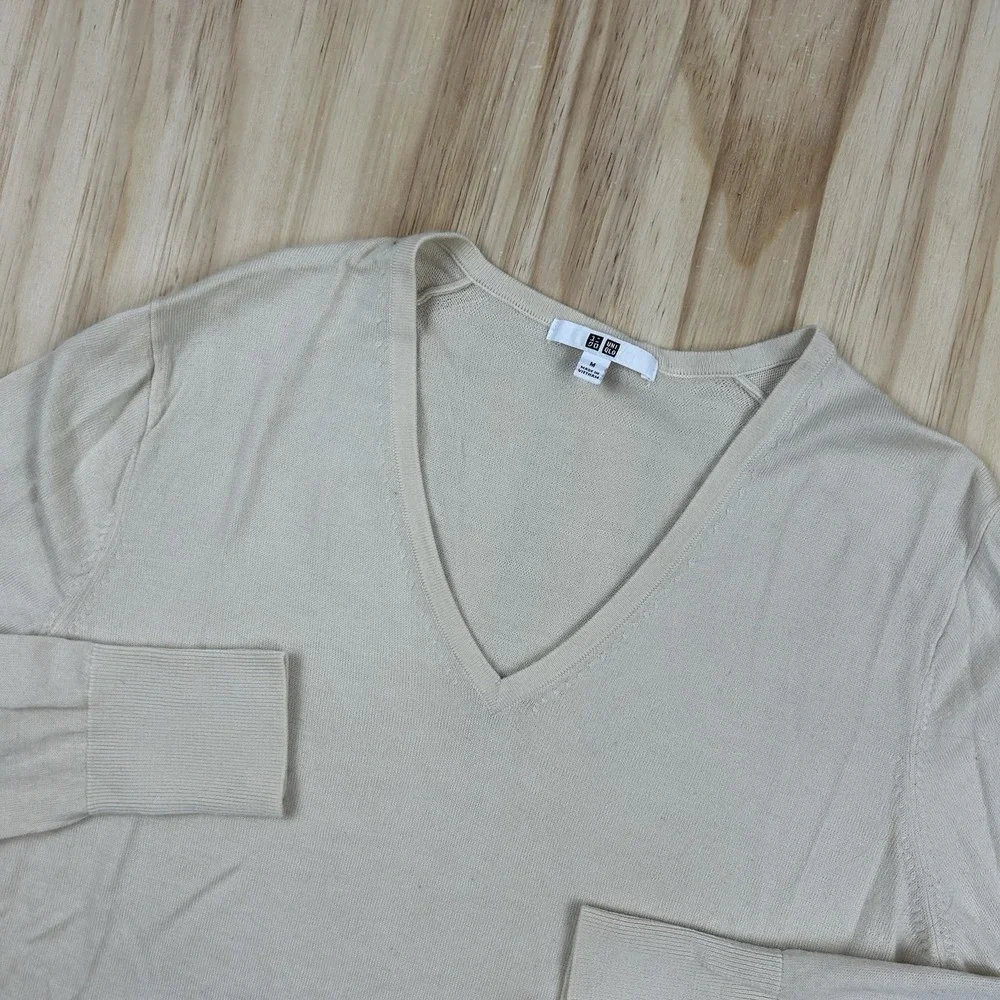 Uniqlo women beige
