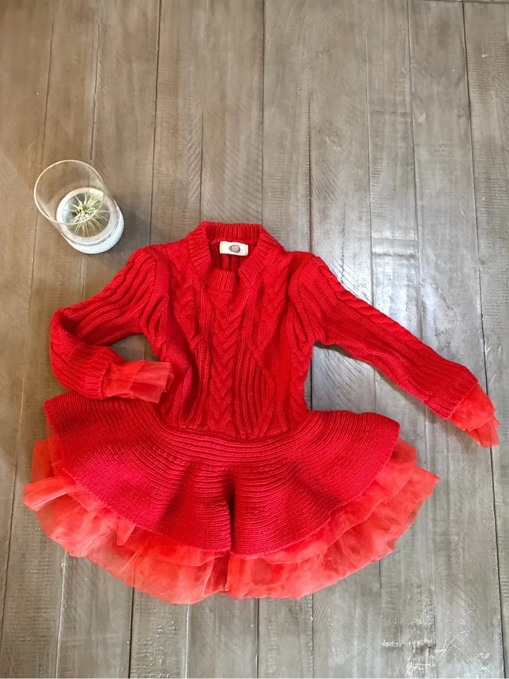 N/A vibrant red