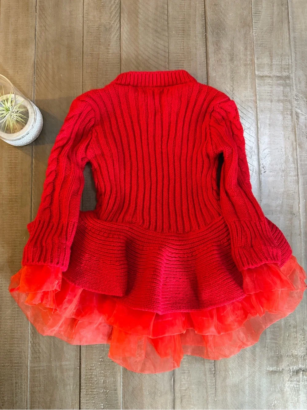N/A vibrant red