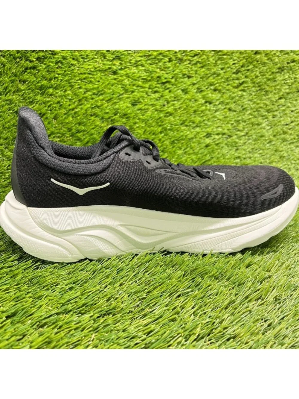 Hoka please review