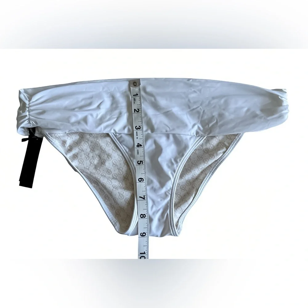 Victorias Secret bottoms low