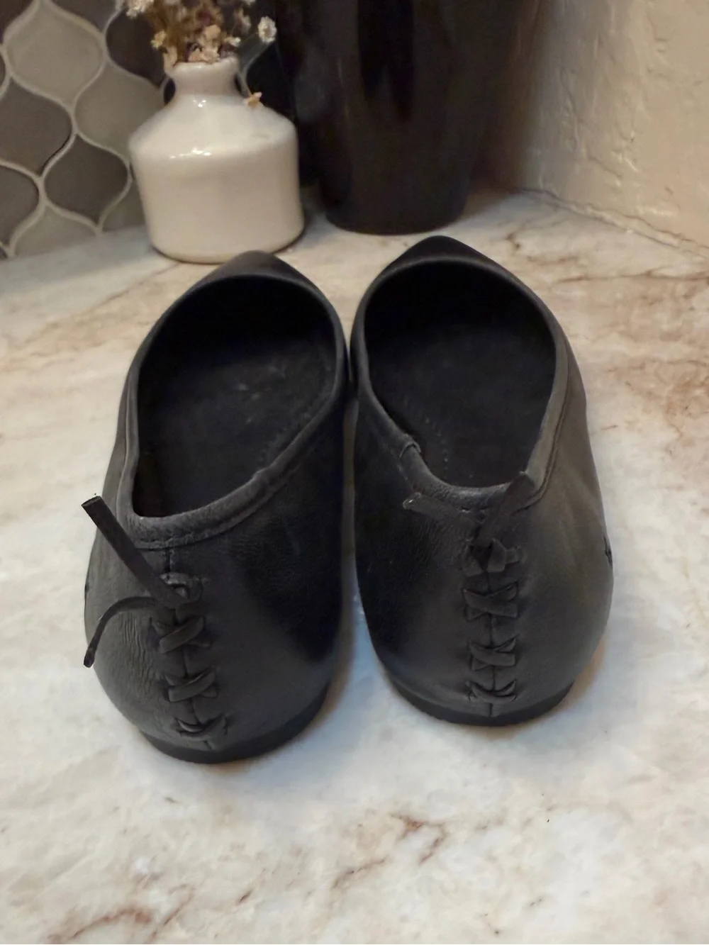 Frye “regina” black