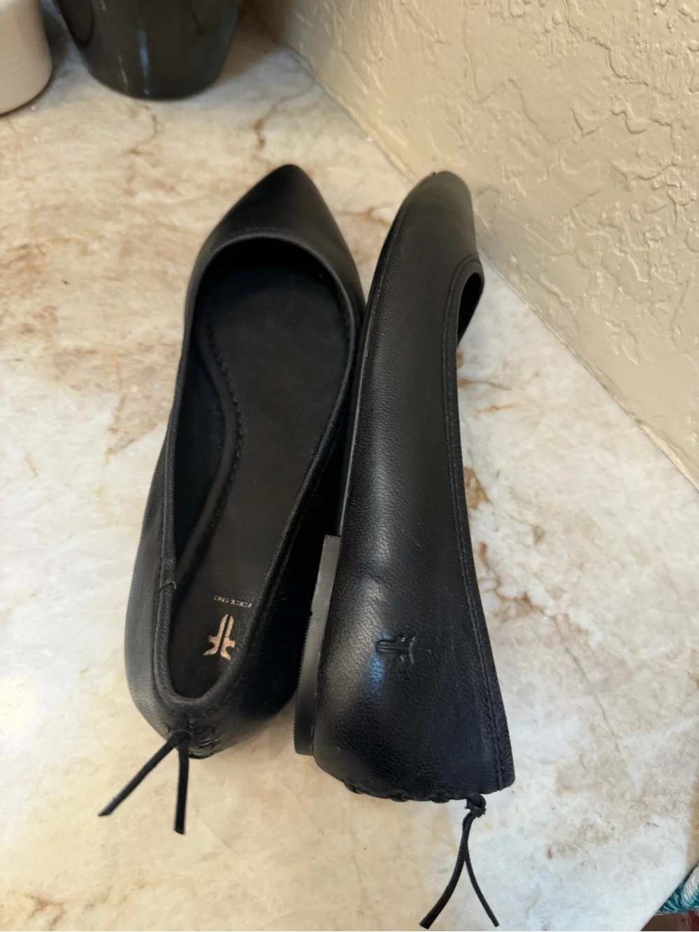 Frye “regina” black