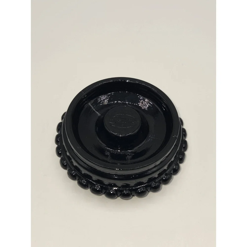 Fenton vintage black