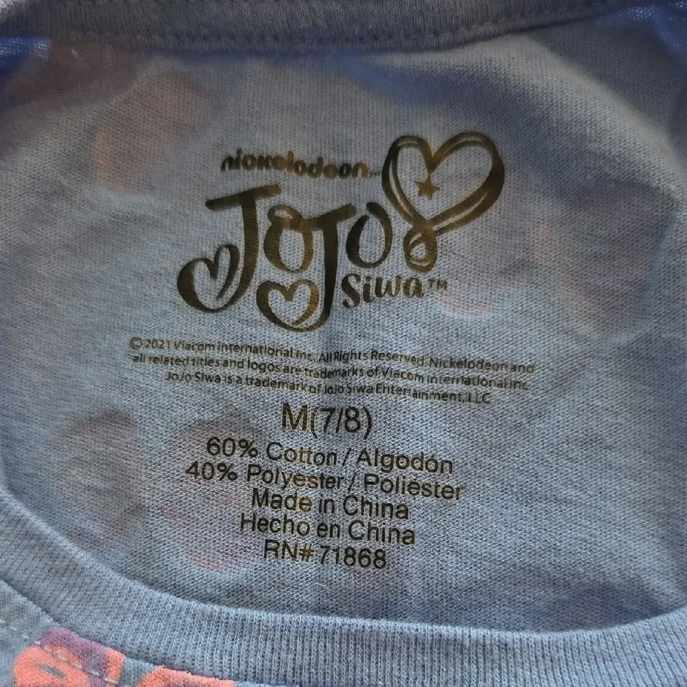 JoJo Siwa vibrant blue