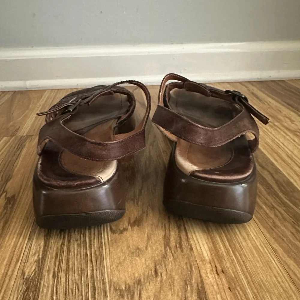 Dansko step out