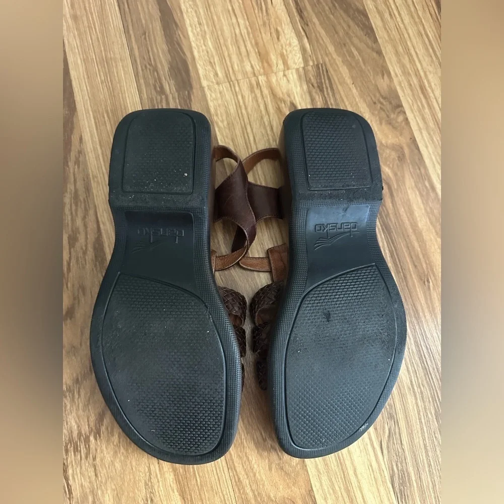 Dansko step out
