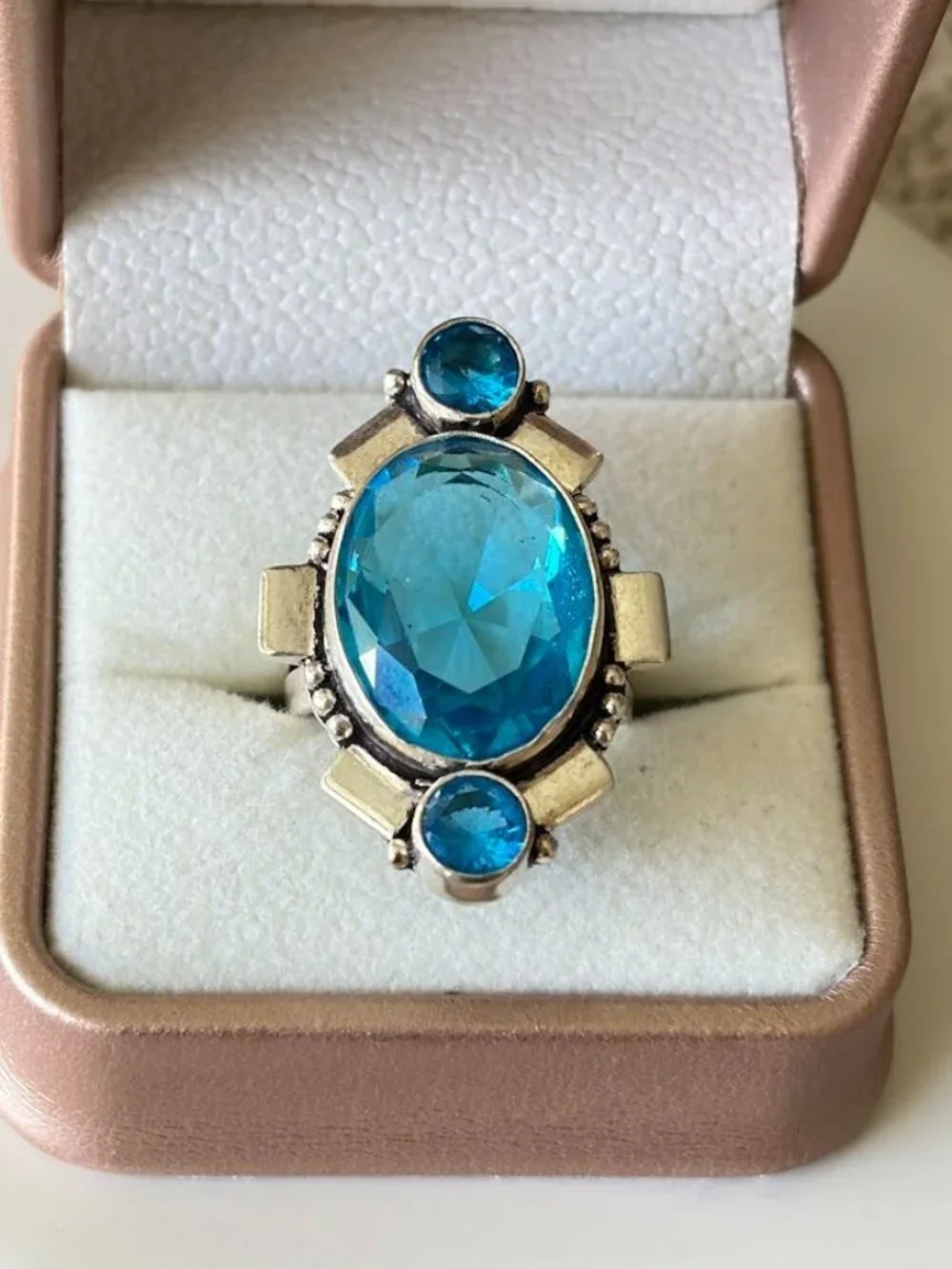 Artisan simulated blue