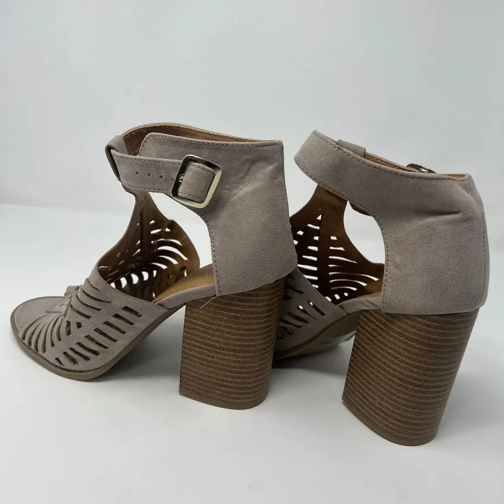 Charlotte Russe like new