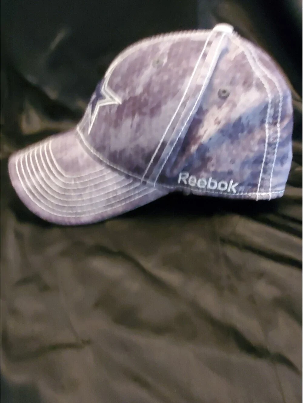 Reebok dallas gray