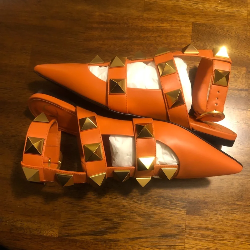 Valentino nib $1100