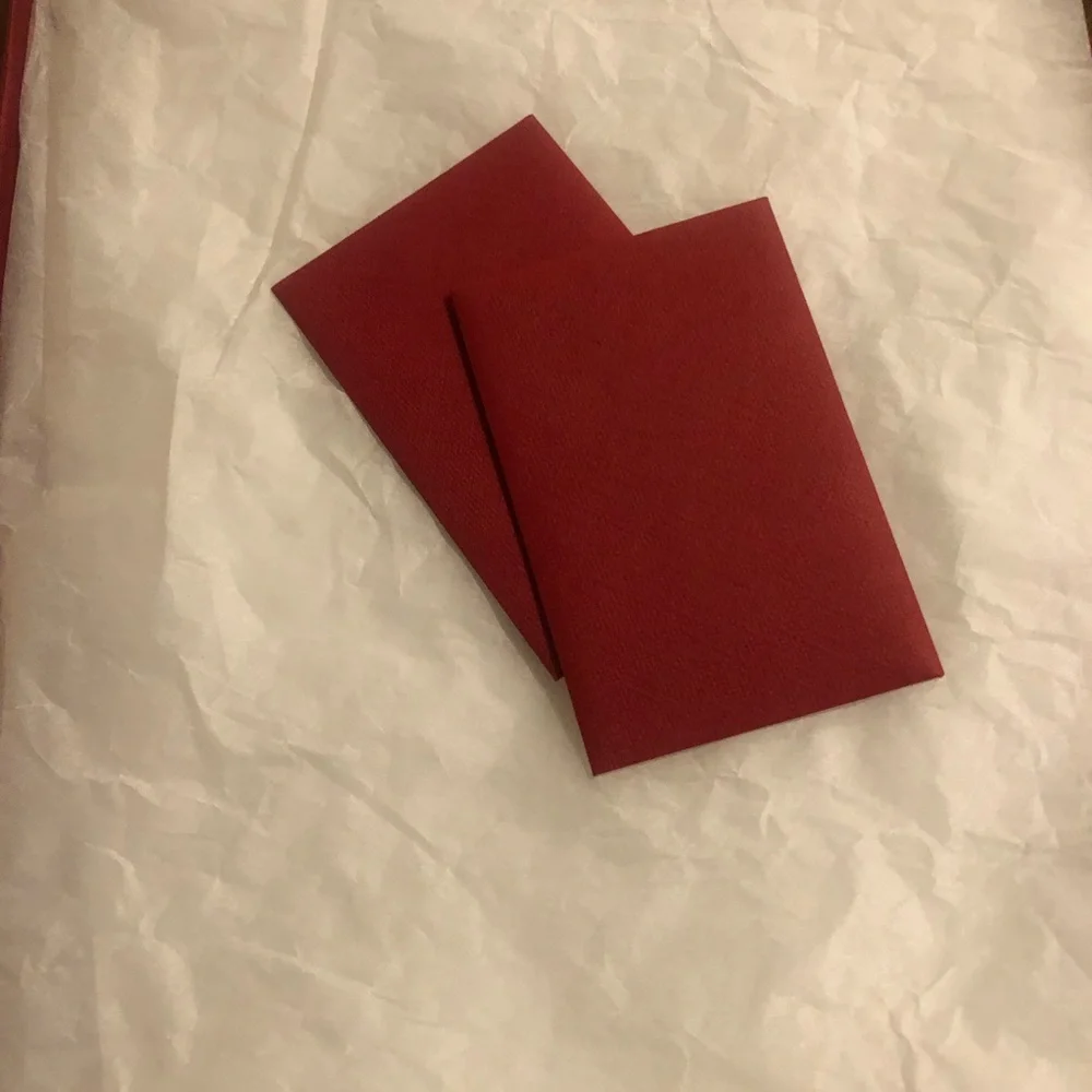 Valentino nib $1100