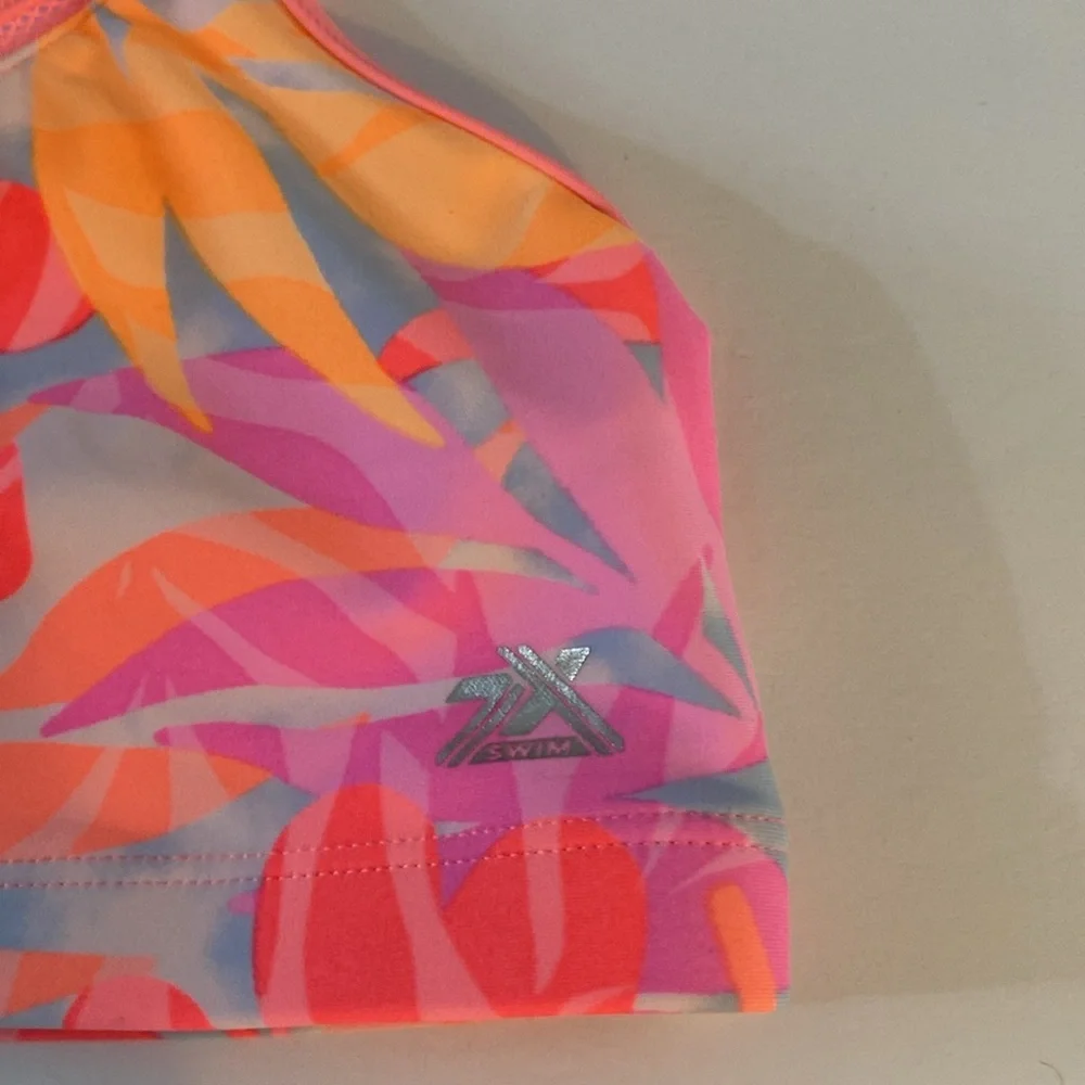 ZeroXposur neon pastel