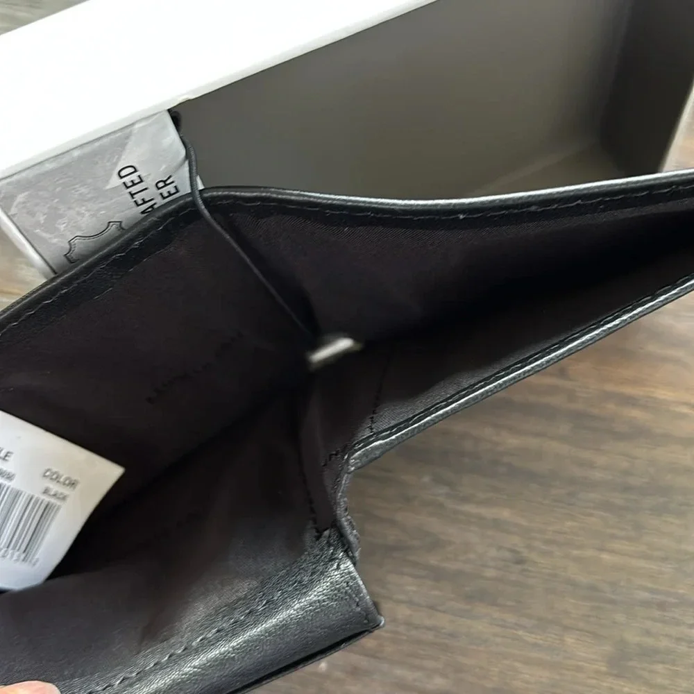 Reaction Kenneth Cole Genuine Leather black wallet/card/bill/ID holder, slim fit