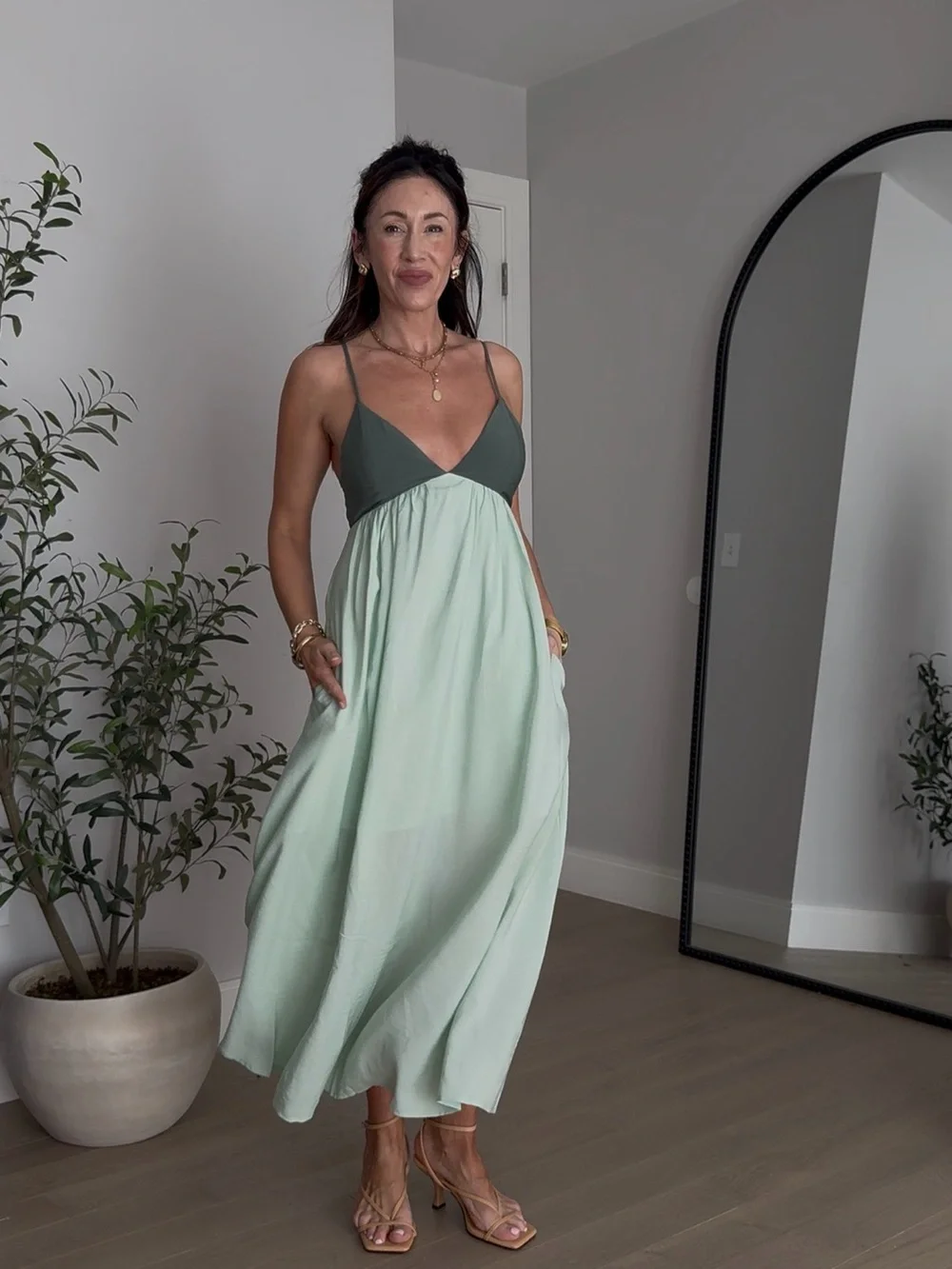 Abercrombie & Fitch light sage