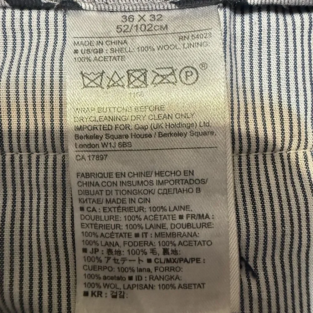 Banana Republic very good