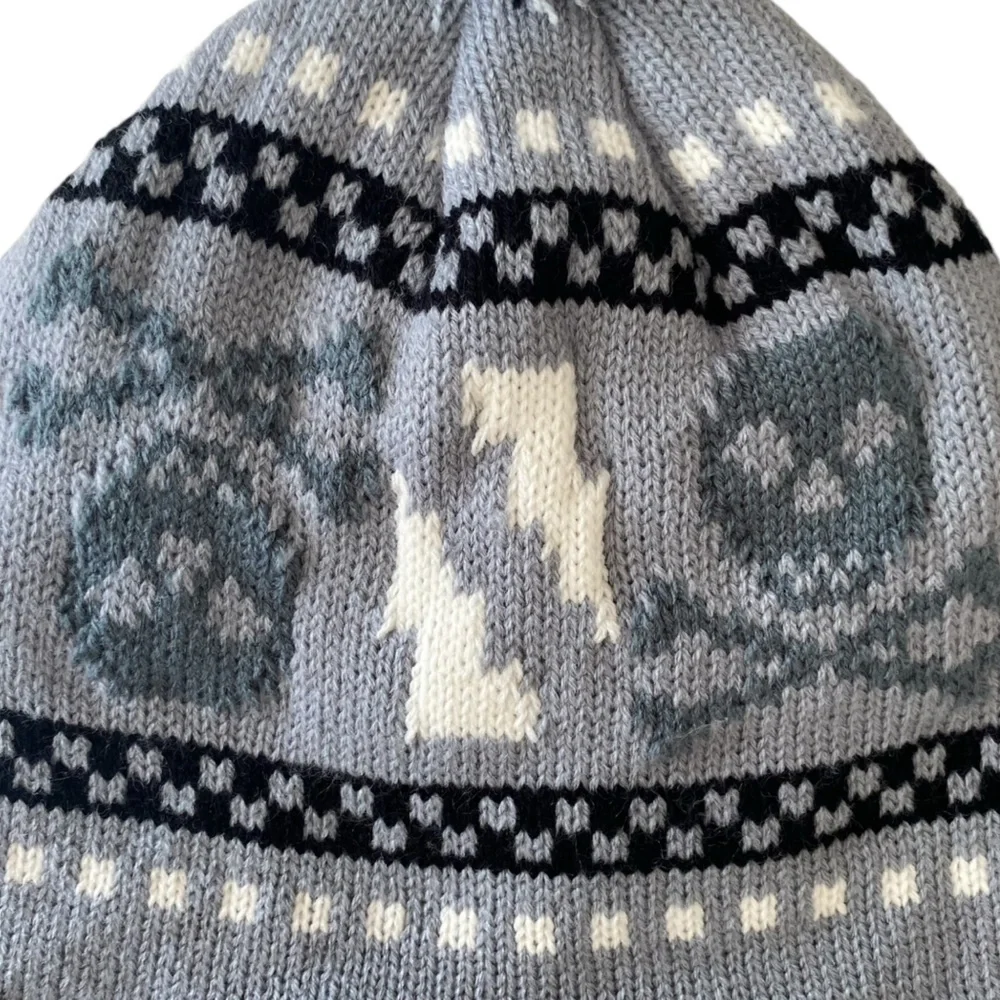 N/A winter pompom