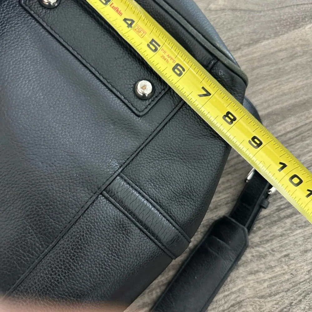 Charles Jourdan elegant black