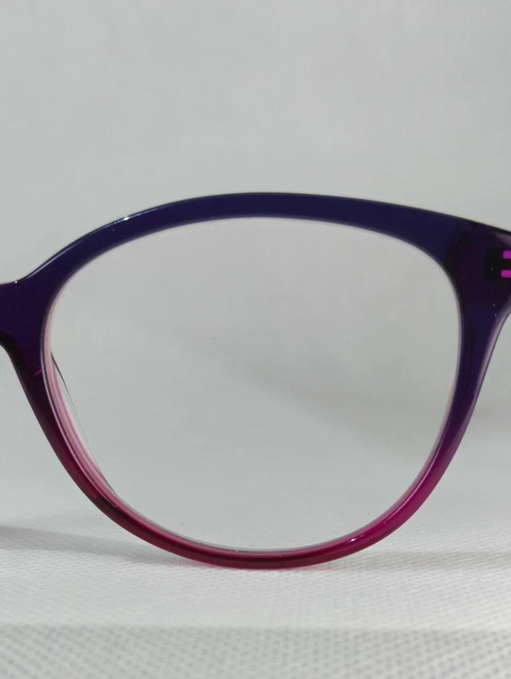 Eyebuydirect women oval