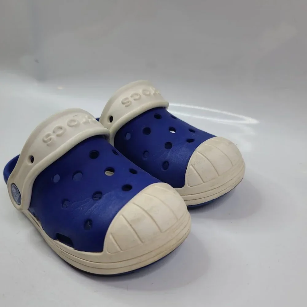 Crocs it us