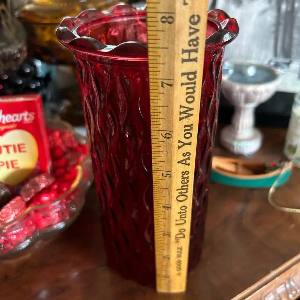 N/A beautiful red