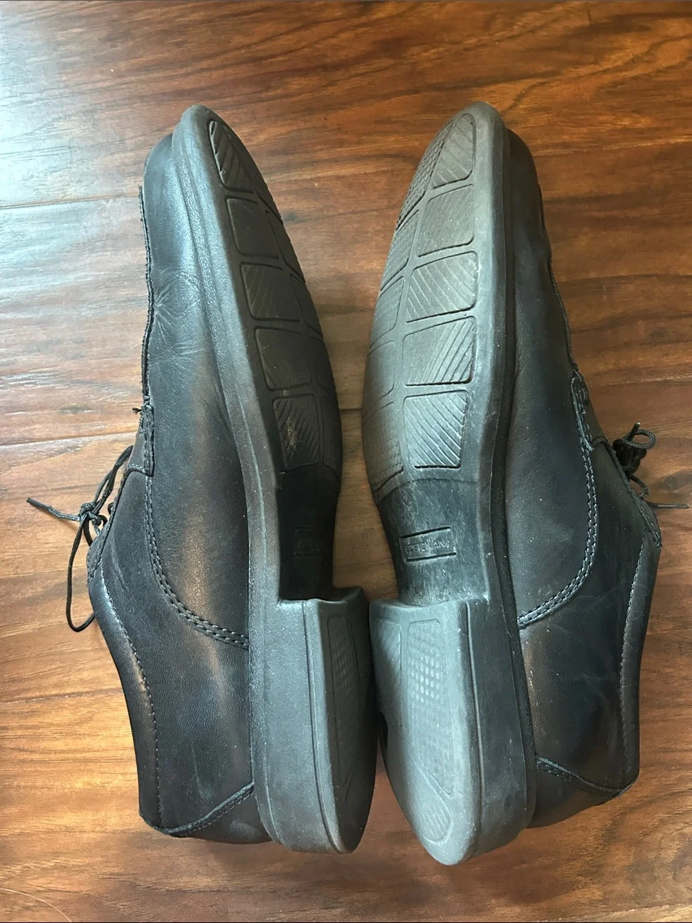 Bostonian men’s black