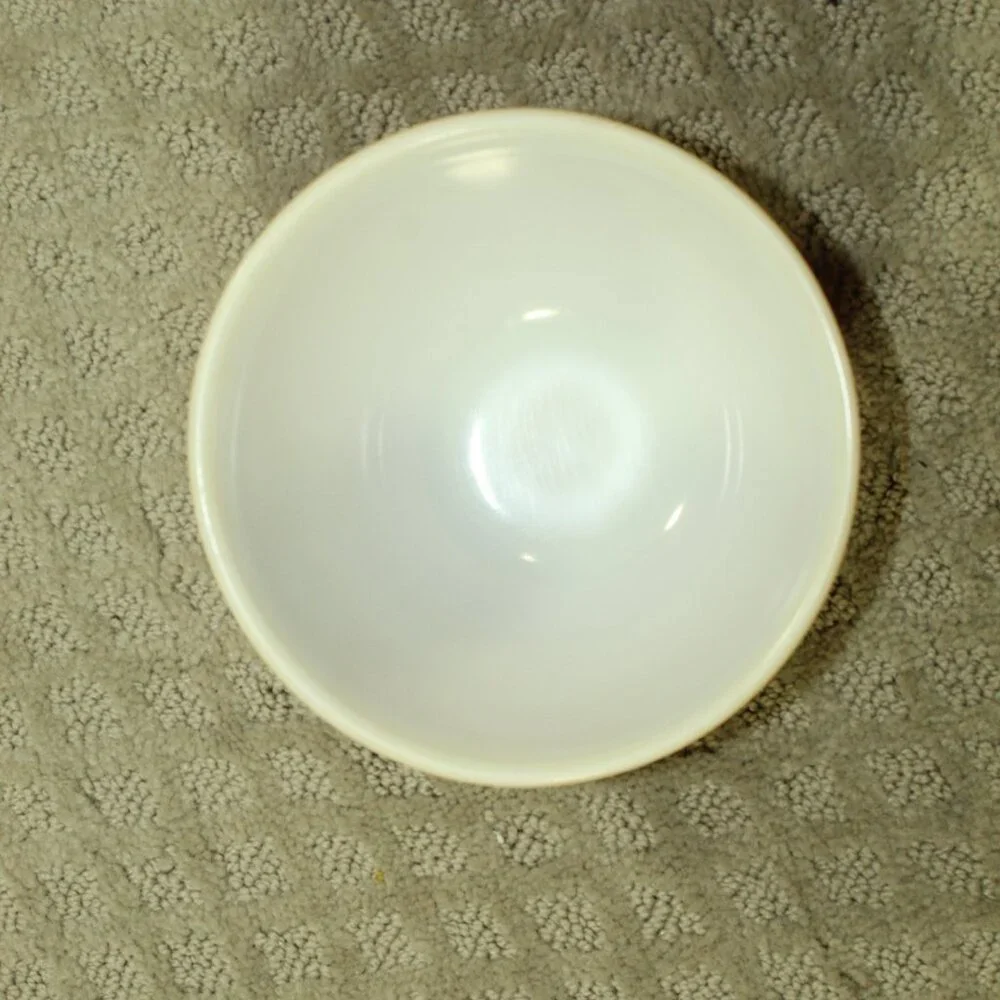 Pyrex this vintage