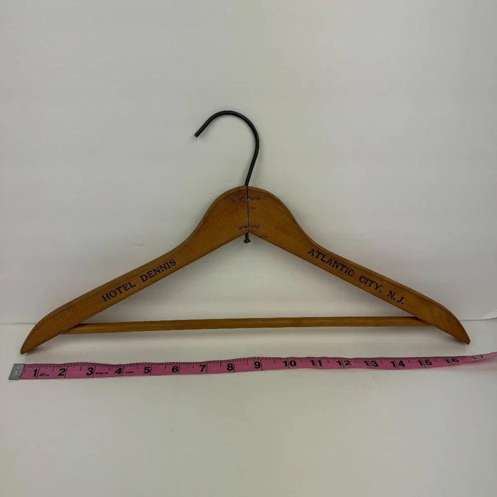 Vtg Tan Wooden Hotel Dennis Atlantic City New Jersey NJ Clothing‎ Jacket Hanger