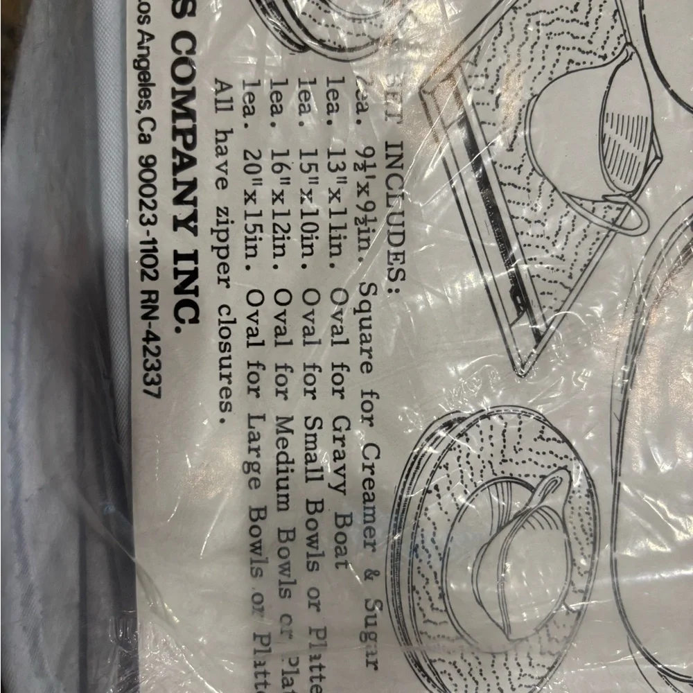New 6pc White quilted Serving Savers