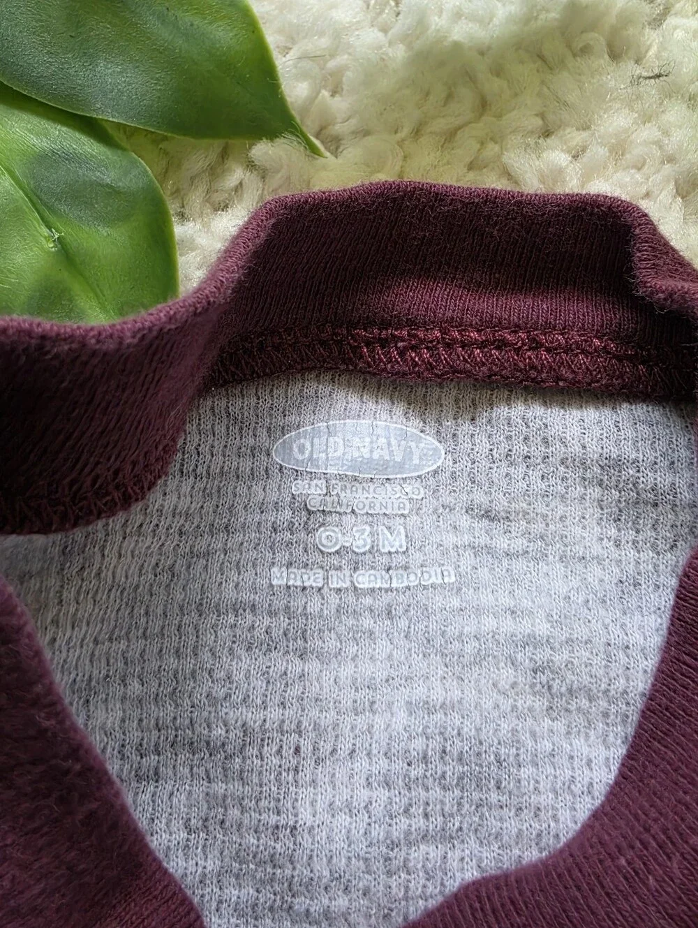 Old Navy excellent burgundy