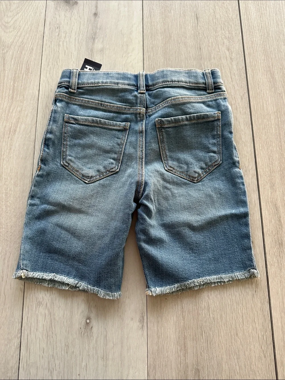 OshKosh Bgosh details waist