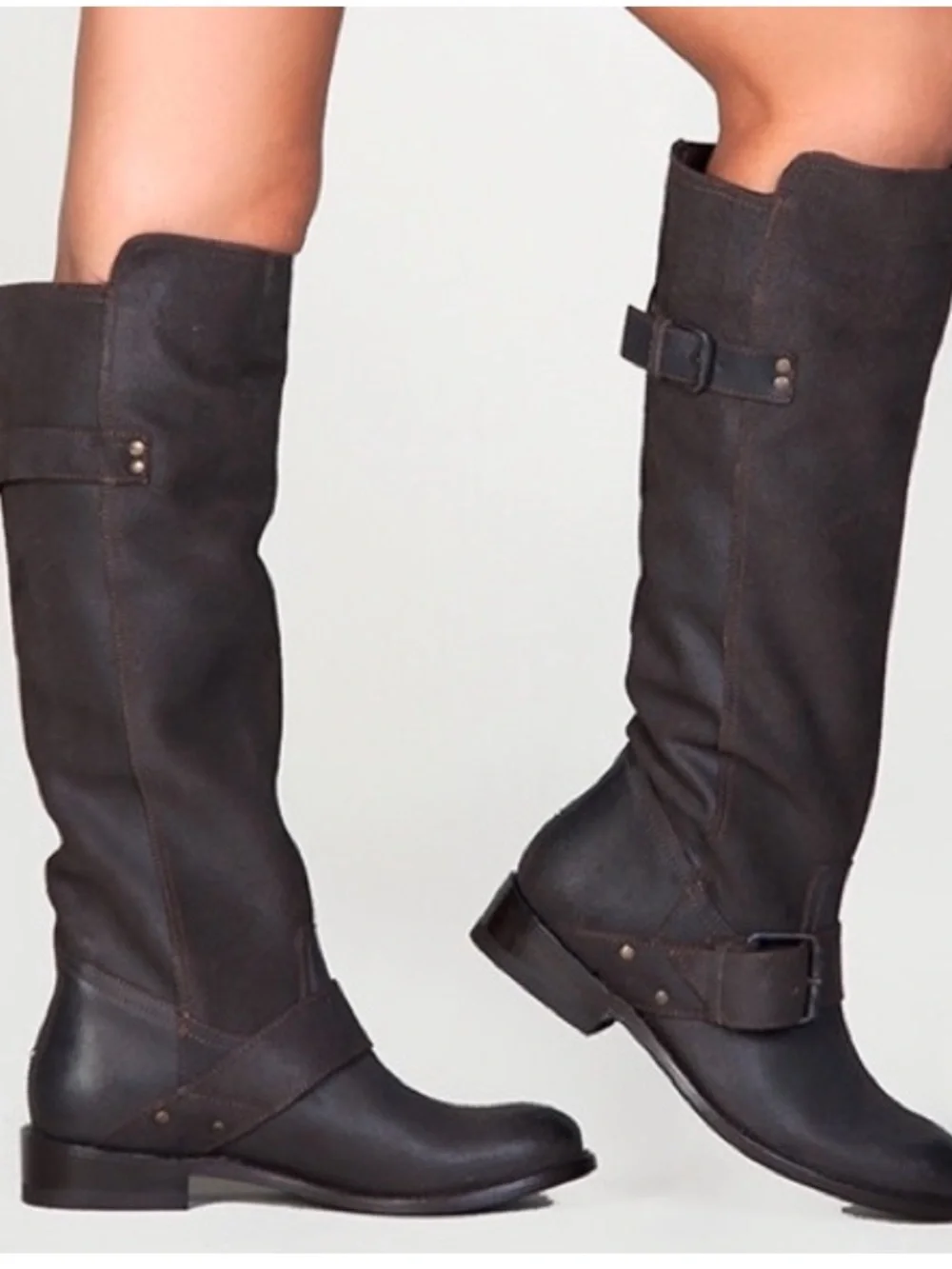DV by Dolce Vita stylish dark