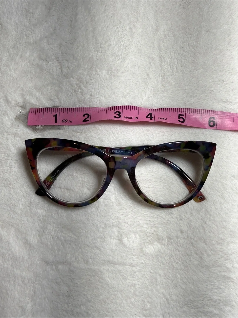 Betsey Johnson bold cat