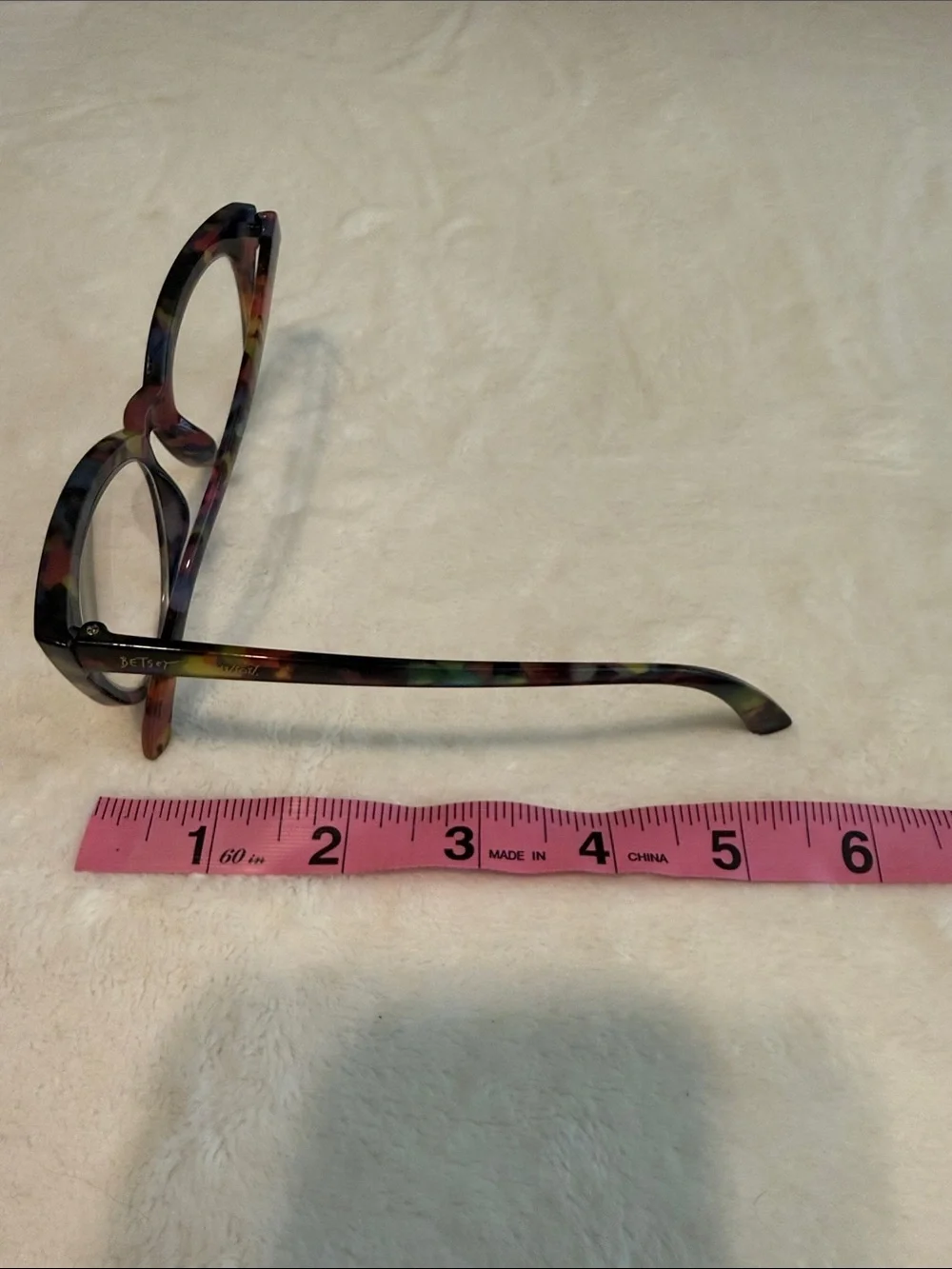 Betsey Johnson bold cat