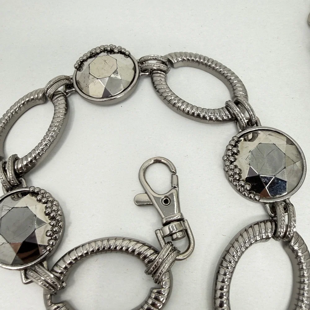 N/A gunmetal tone