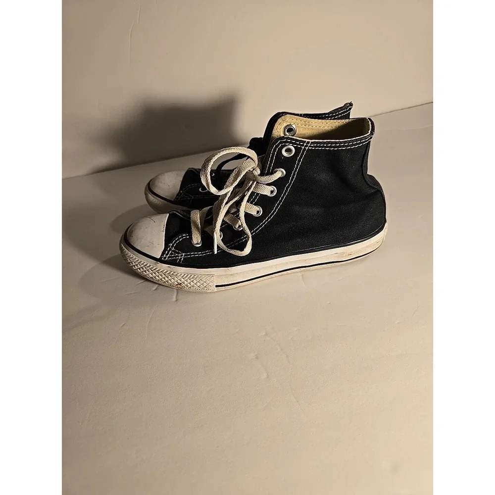 Converse shoes youth