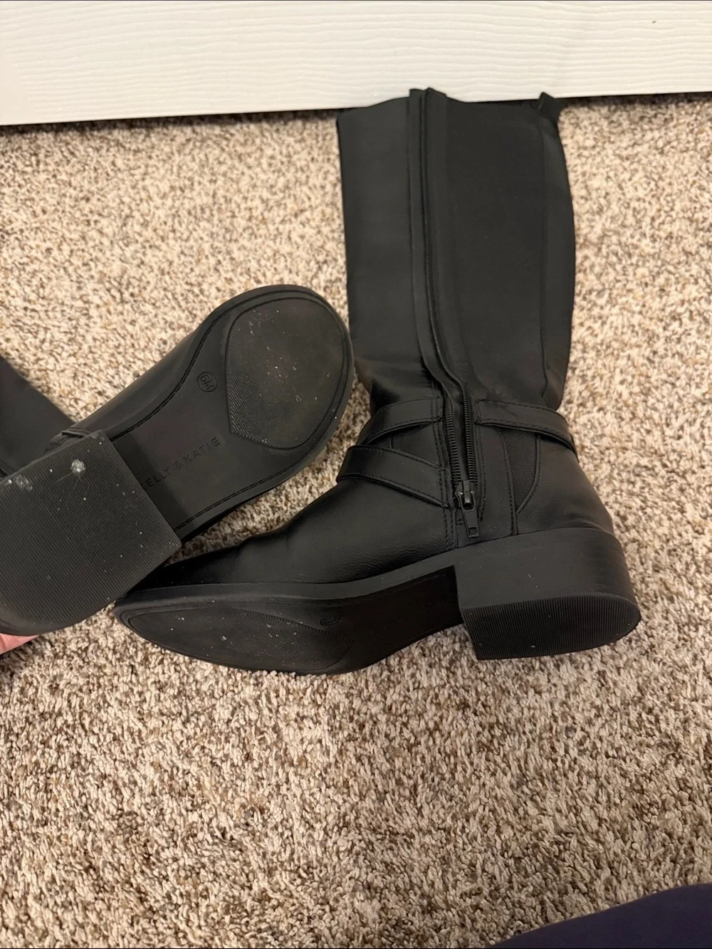 Kelly & Katie sleek black