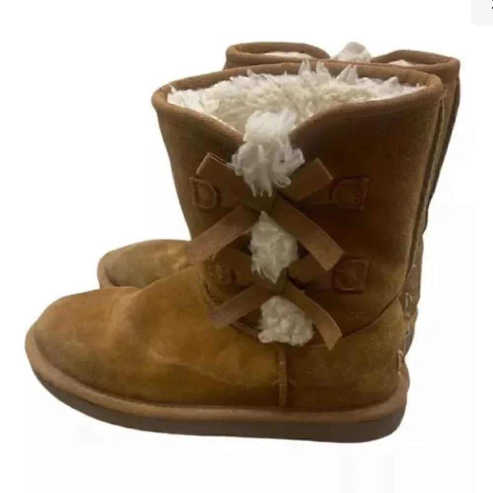 Koolaburra by UGG Size 5 Victoria Short Chestnut Brown Boots 1019372