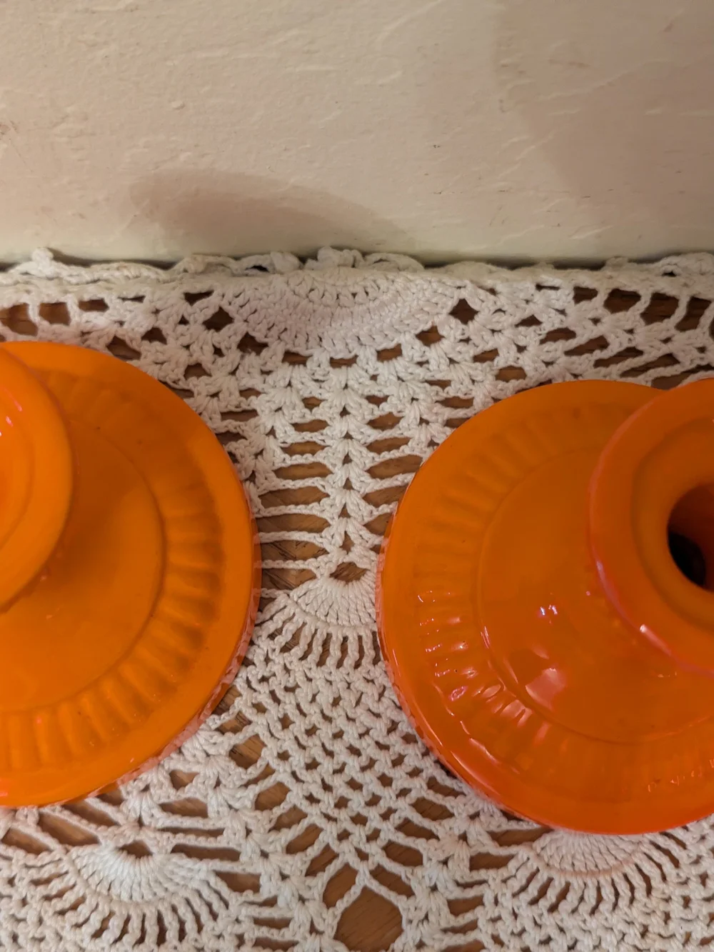Holland Mold pair vivid