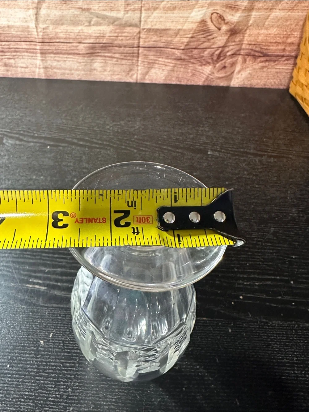 Baccarat bottom foot