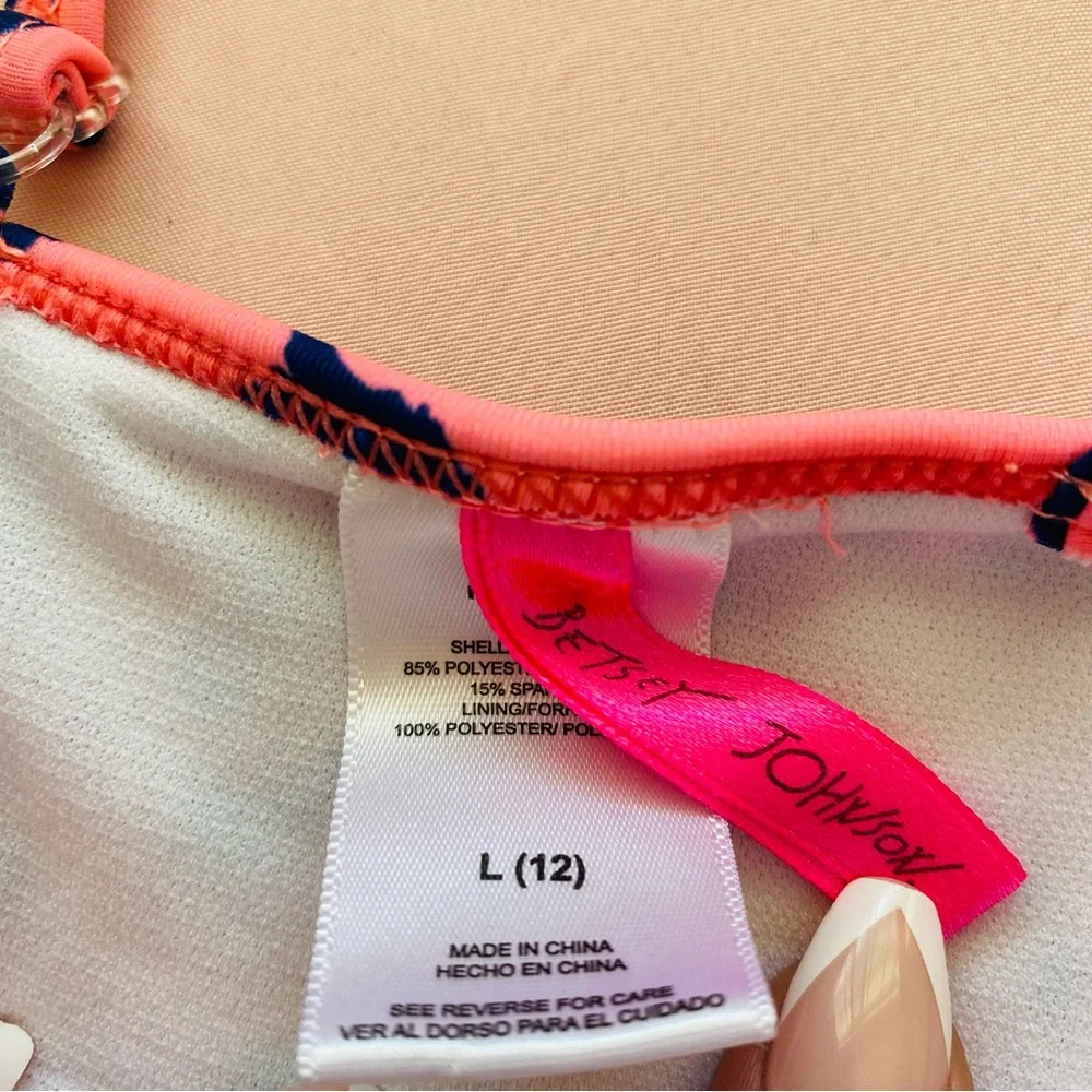 Betsey Johnson betsey johnson