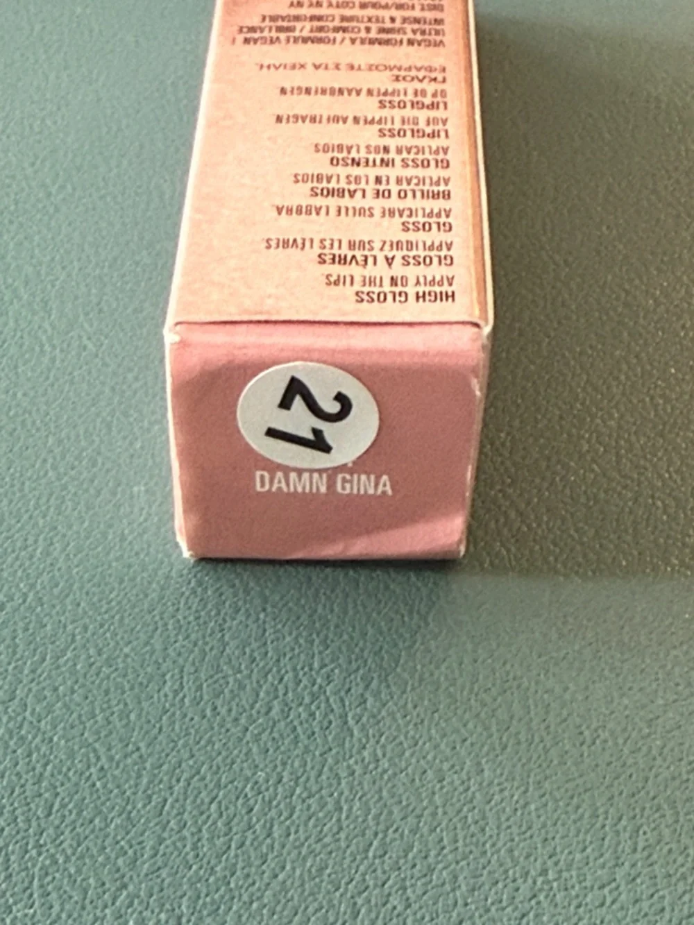 Kylie Jenner kylie cosmetics