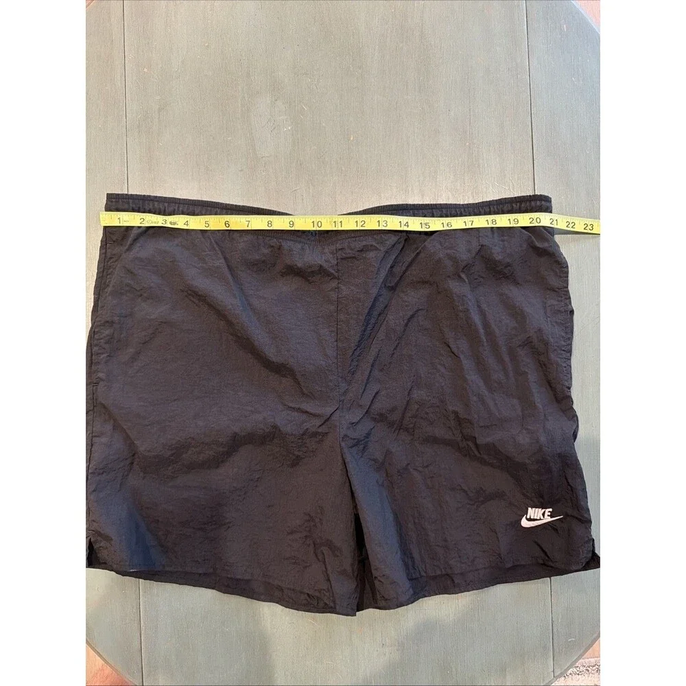 Nike product pair